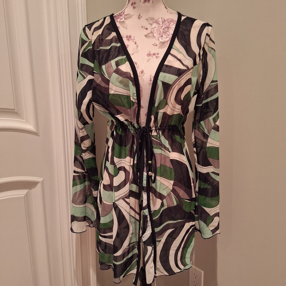 Silhouette Solutions Sheer Duster Medium